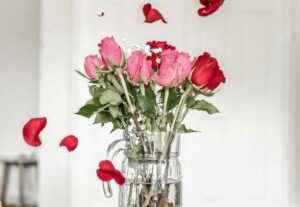 Lire la suite à propos de l’article Saint-Valentin : Entre pression sociale et réflexion personnelle
